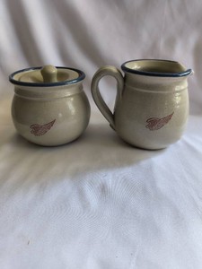 Vintage Cream And Sugar Red Wing Set