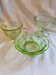 URANIUM Glassware - 3 Piece Lot