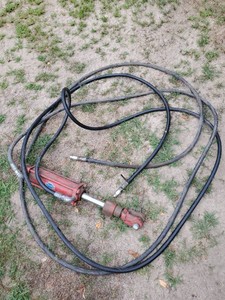 Working Cross Manufacturing Hydrolic Cylinder with Hoses and connections