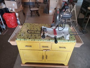 10 Craftsman Compound Miter Saw Mounted to Cabinet