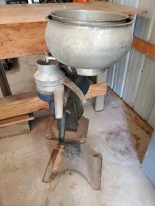 Vintage Cream Seperator with Accessories