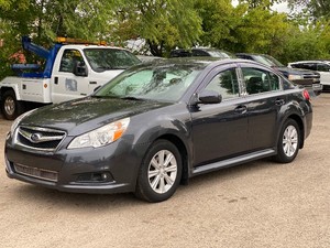 2012 SUBARU LEGACY 2.5I 147k Miles  All Wheel Drive (NO RESERVE)