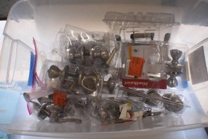 Tote of Door knobs