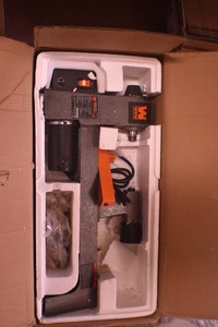 LA3421 Lightly used. Appears all ac...