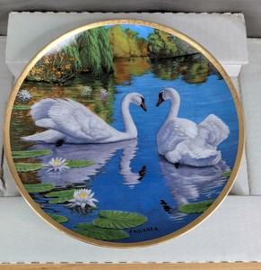 The Swan W.S. George Collector Vintage Plate G