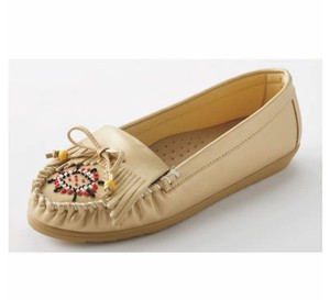 Size 8 Beaded Womens Moccasin with Arch Support