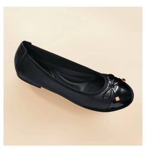 Size 7.5 Bow Ballet Flat