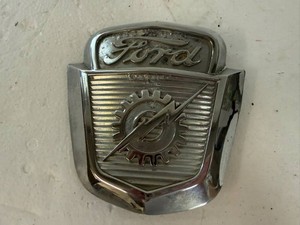 1953-1956 Ford F-100 Truck Hood Embelm-BAAA-16637-A