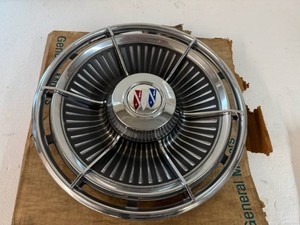 Vintage 1963 Buick Nos Lesabre Electra 15 Hub Cap