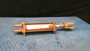 Hydraulic cylinder