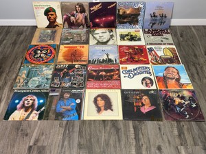 Lot of Collectible Vinyl Records - KISS - John Cougar - Willie Nelson - Bob Seger - Charlie Daniels Band and More