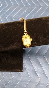 1944 Kreisler .025 Gold watch