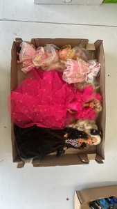 barbies, other miscellaneous doll, outfit