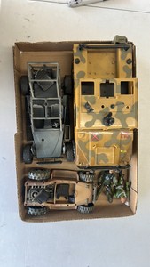 modern military vehicles and action figures lot