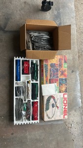 Lionel southern express 027 gauge train set, trains, engine, cars, track