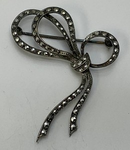 Vintage German STERLING Silver And Rhinestone 2 Ribbon Brooch 7.22 Grams