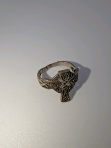 Sterling silver Celtic cross ring- size 5