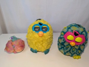 2000s Furby Collection of 3 Rough Condition - untested