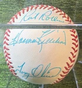 Old Timers Autographed Official Baseball Twins - Harmon Killebrew- Tony Oliva & Many More Minnesota Twins Autographs 