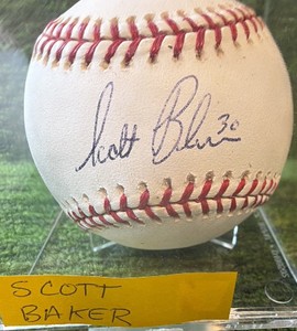 Scott Baker #30 Autographed Sweet Spot Official Major League Rawlings Baseball- Minnesota Twins