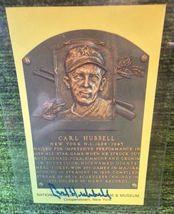 CARL HUBBELL SIGNED AUTOGRAPHED HOF PLAQUE POSTCARD NEW YORK GIANTS