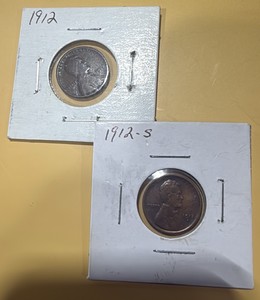 Lot of 2 Vintage Lincoln Cents