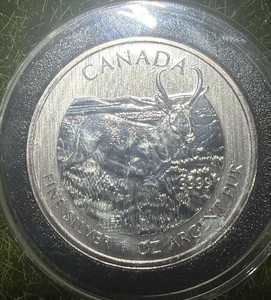 1oz .999 Silver Canadian Wildlife Round