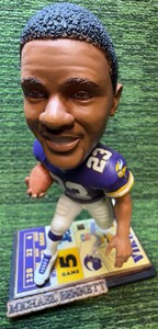 MINNESOTA VIKINGS MICHAEL BENNETT #23 NFL TICKET BASE BOBBLEHEAD 5000