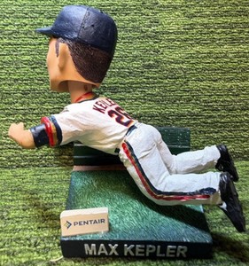 Max Kepler Nothing Falls but Raindrops Bobblehead Minnesota Twins - Cool Piece 