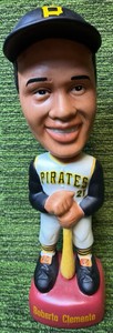 Roberto Clemente, 1992.  # 1449. Ceramic, Bobble heads. Pittsburgh Pirates Legend 