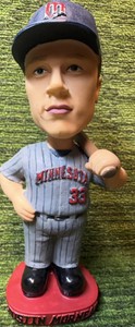 MINNESOTA TWINS BASEBALL JUSTIN MORNEAU BOBBLE HEAD RARE RED BASE