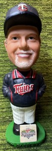 2003 Ron Gardenhire MN Twins Manager Bobblehead- Central Division Champs SGA