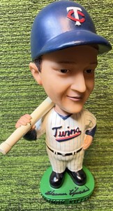 AUTOGRAPHED Harmon Killebrew Bobblehead #3 Minnesota Twins Baseball Vintage Mountain Dew