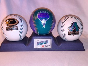 1998 Diamond Backs 3 Baseballs