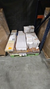 Wholesale Pallet Lot  Assorted Flooring Materials