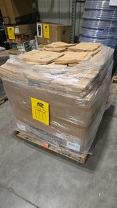 Wholesale Pallet Lot  30 Gallon Paper Lawn & Leaf Bags