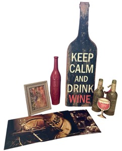 B2-Wine Themed Decor Lot