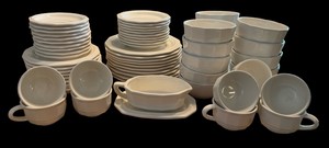B2-White Pfaltzgraff Dish Set
