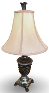 UL - 25 Antiqued Bronze Table Lamp