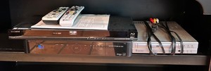 Sony Blu-ray 3D, CyberHome DVD Player & DIRECTV DVR Mixed Lot