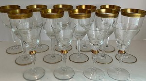 Small Gold-Rimmed & Clear Stemmed Flute Glasses