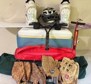 Burton Snowboard Gear, Sports Equipment & Accessories Mixed Lot