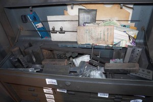Contents of Box Top - Machining Blocks and Plates, Screw Extractor