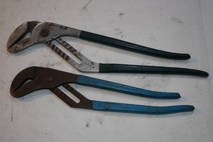 2 Channel Lock Straight Jaw Tongue and Groove Pliers