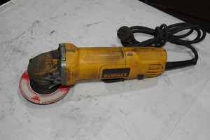 DeWalt 4.5 Angle Grinder
