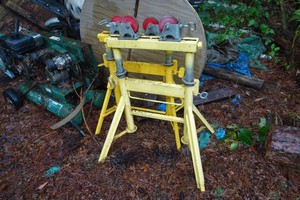 Adjust-A-Roll Pipe Stands