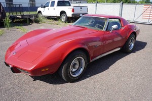 1976 Chevrolet C3 Corvette Stingray - T-Top Coupe - L48 350 Cu In