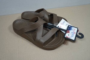 Nuusol Womens Hailey Rubber Slides - Size 6