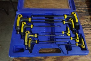 Cummins T-Handle Hex Set
