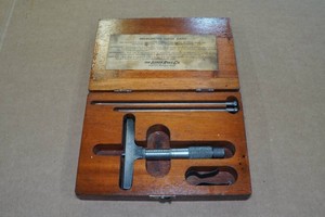 Lufkin No. 513 Depth Micrometer